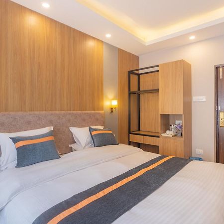 Aawas Boutique Hotel Katmandu Dış mekan fotoğraf